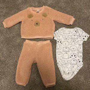 Carter’s fleece outfit
